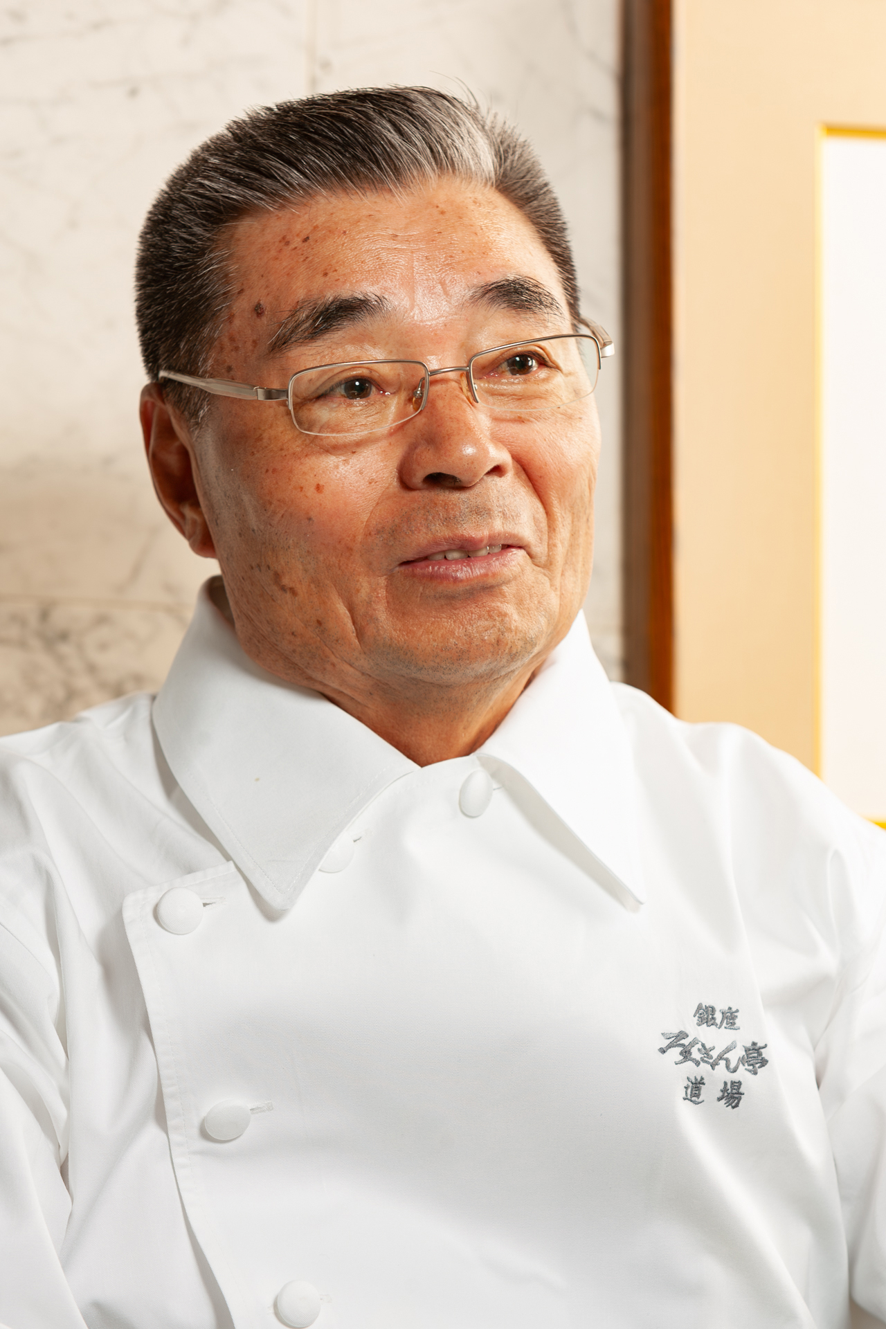 日本料理の料理人 道場六三郎氏 1枚目