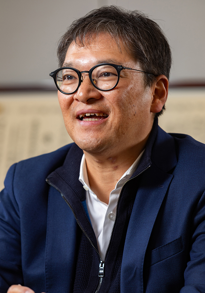 SRSホールディングス 代表取締役執行役員社長　重里 政彦氏