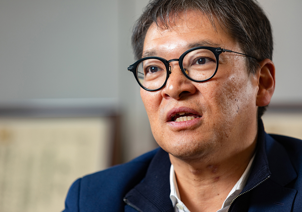 SRSホールディングス 代表取締役執行役員社長　重里 政彦氏